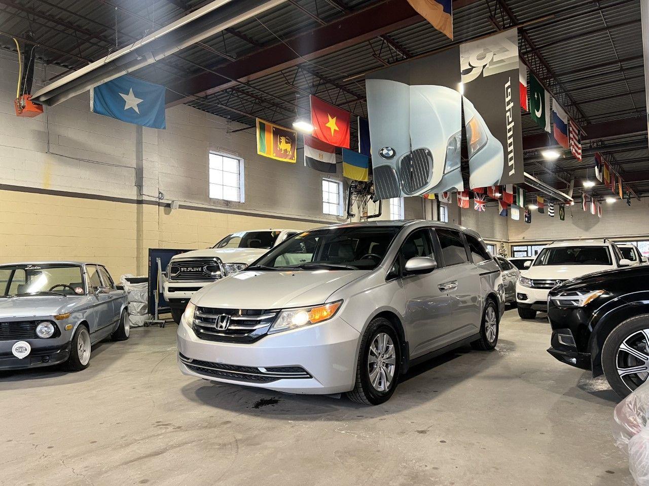 2015 Honda Odyssey 4DR EX - Photo #1