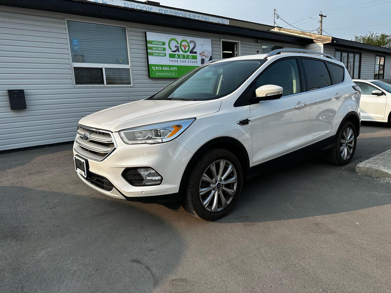 Used 2018 Ford Escape Titanium Navigation for sale in Ottawa, ON