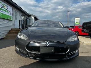 2015 Tesla Model S 4dr Sdn AWD 70D - Photo #2