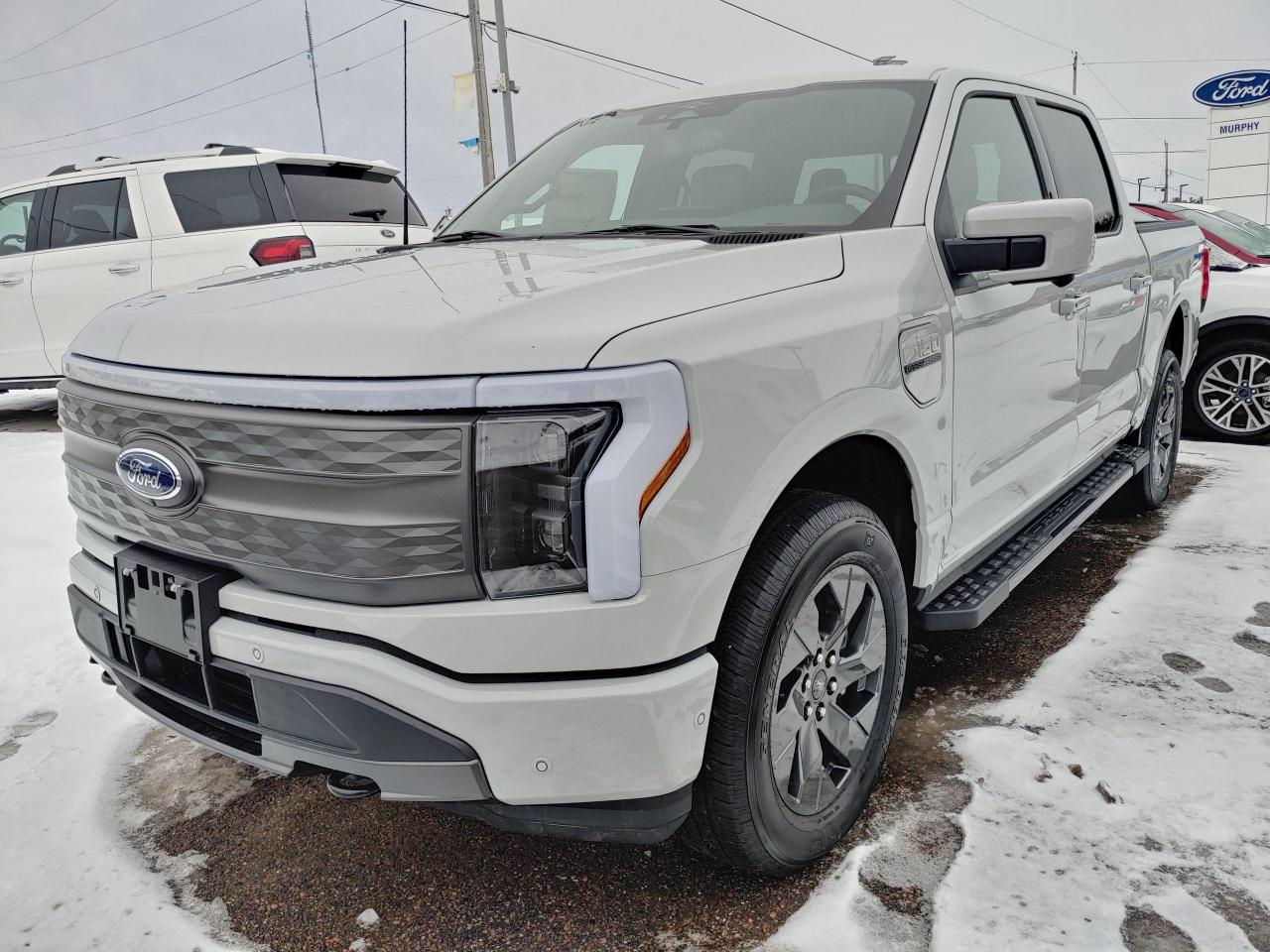 2023 Ford F-150 Lightning Lariat