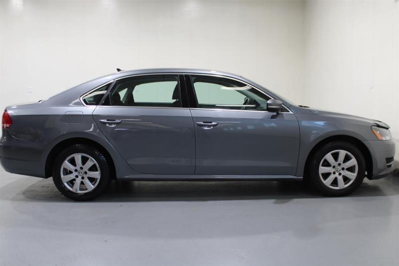 2015 Volkswagen Passat Trendline 1.8T 6sp at w/ Tip