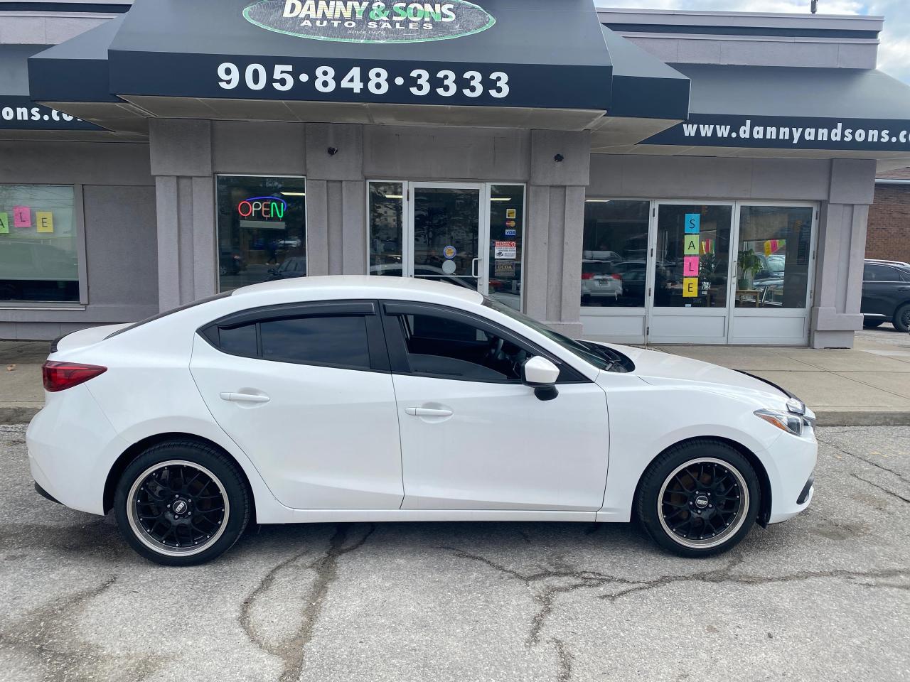 2015 Mazda MAZDA3 6 SPEED GX