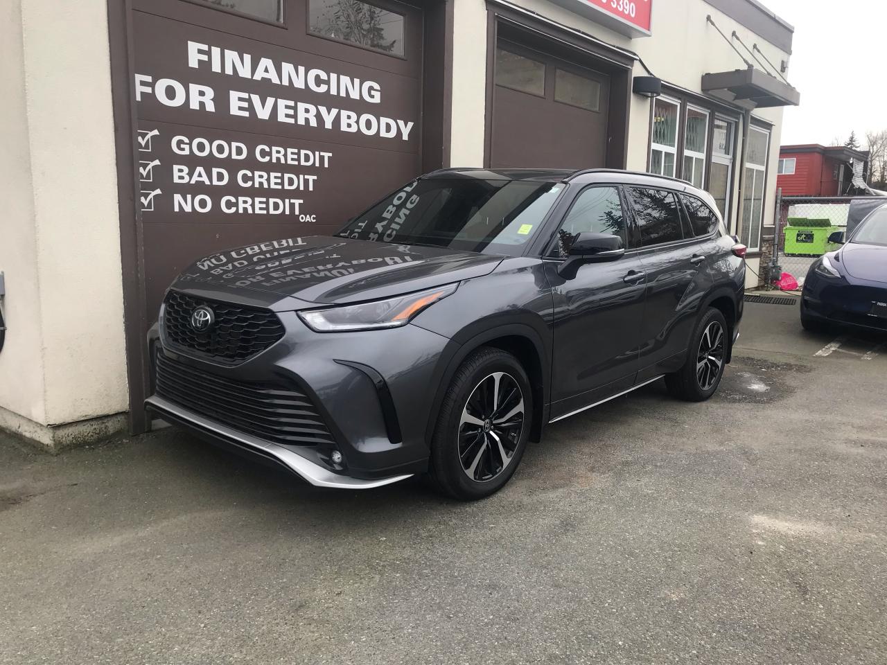 Used 2022 Toyota Highlander XSE AWD for sale in Abbotsford, BC