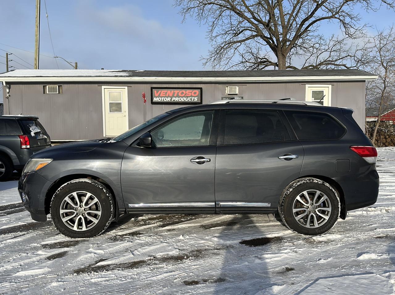 2013 Nissan Pathfinder SL
