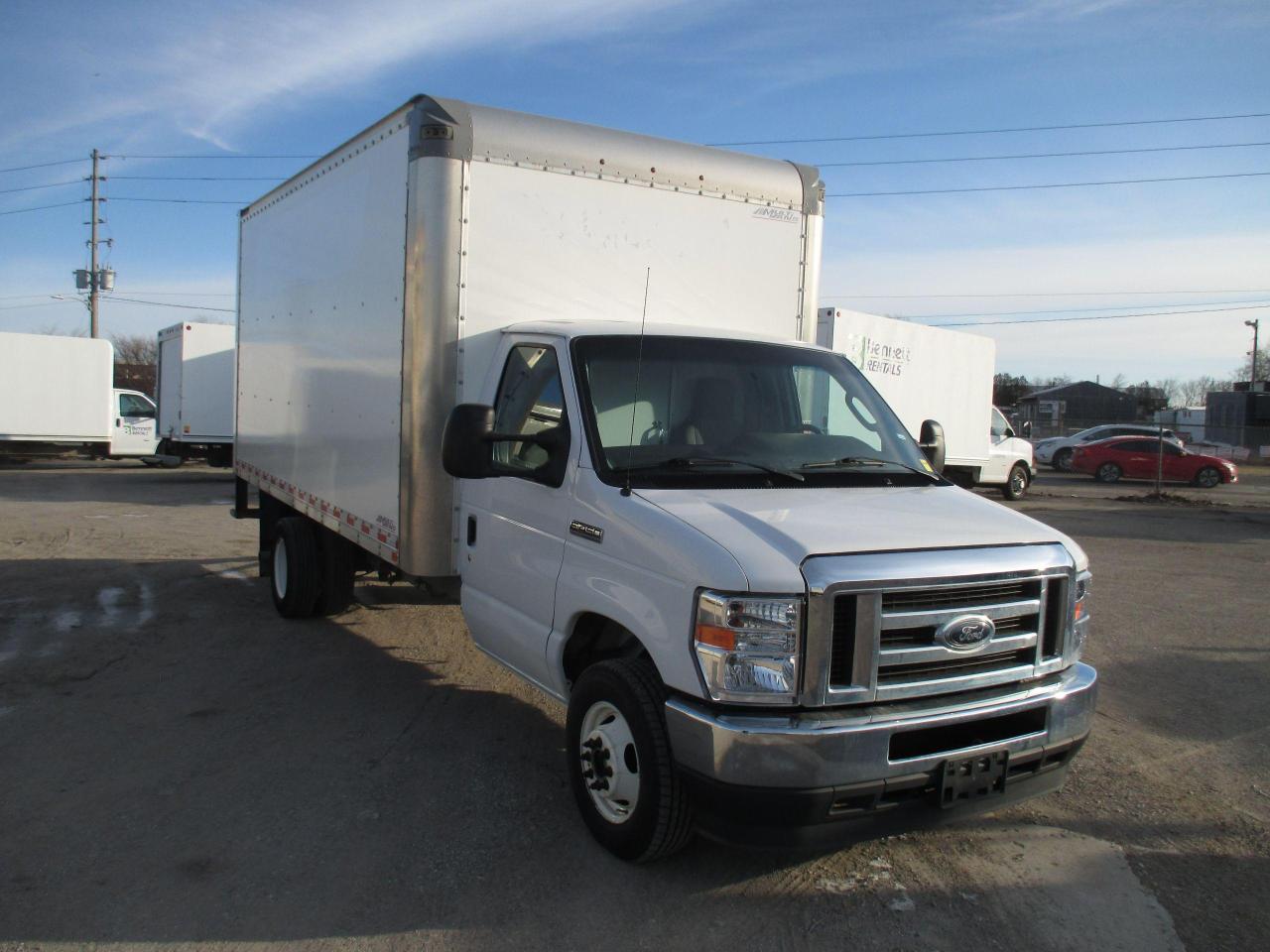 2021 Ford E450 E-450 DRW 176" WB - Photo #3