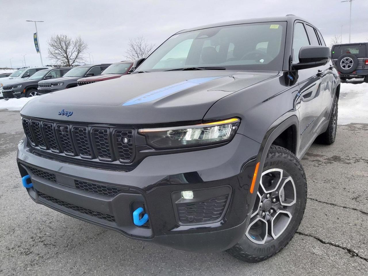 2022 Jeep Grand Cherokee 4xe Trailhawk Photo2