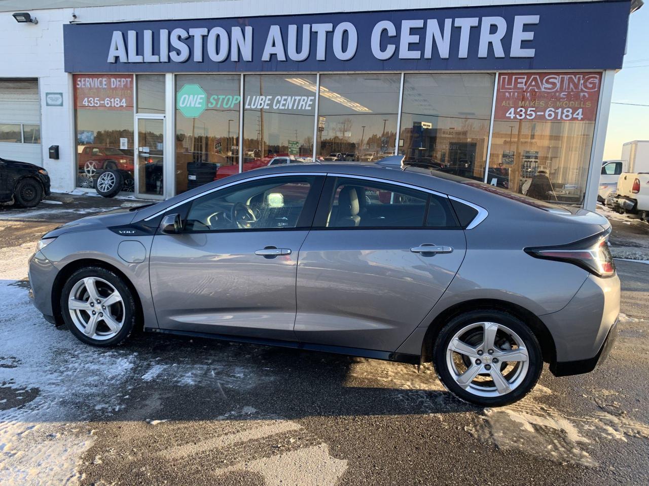 2018 Chevrolet Volt  - Photo #1