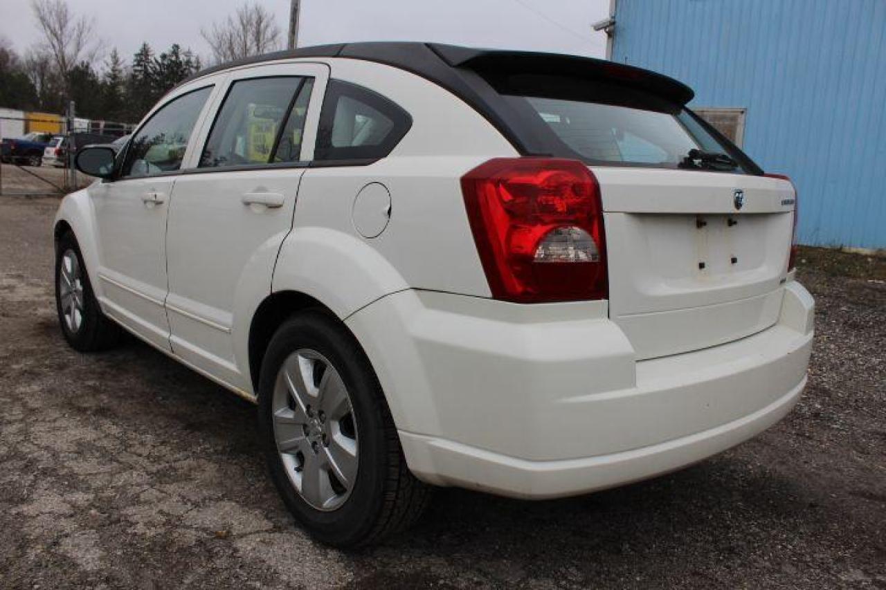 2009 Dodge Caliber  Photo3
