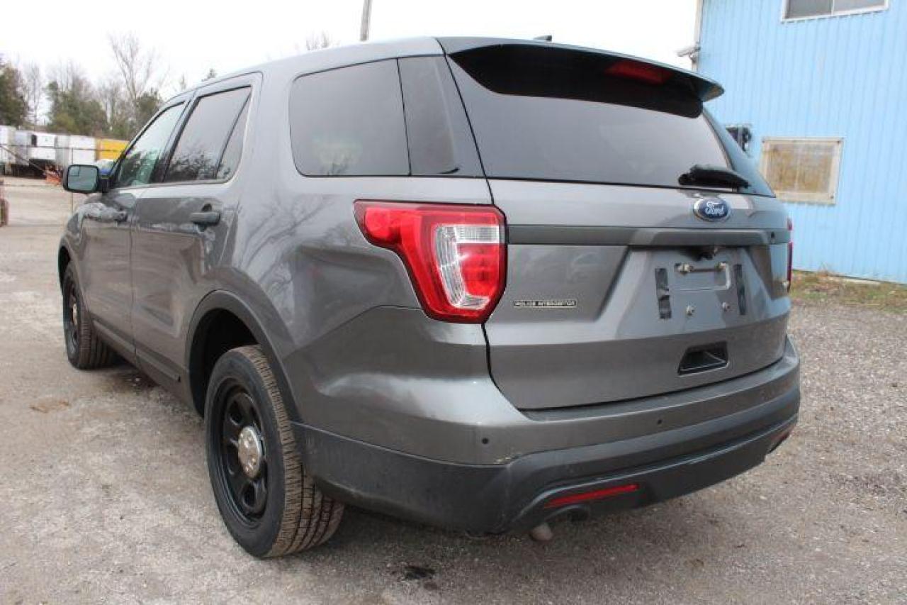 2017 Ford Police Interceptor Utility  Photo3