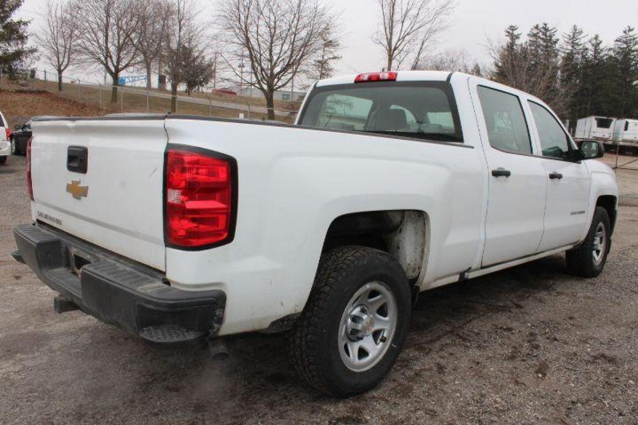 2018 Chevrolet Silverado 1500  Photo2