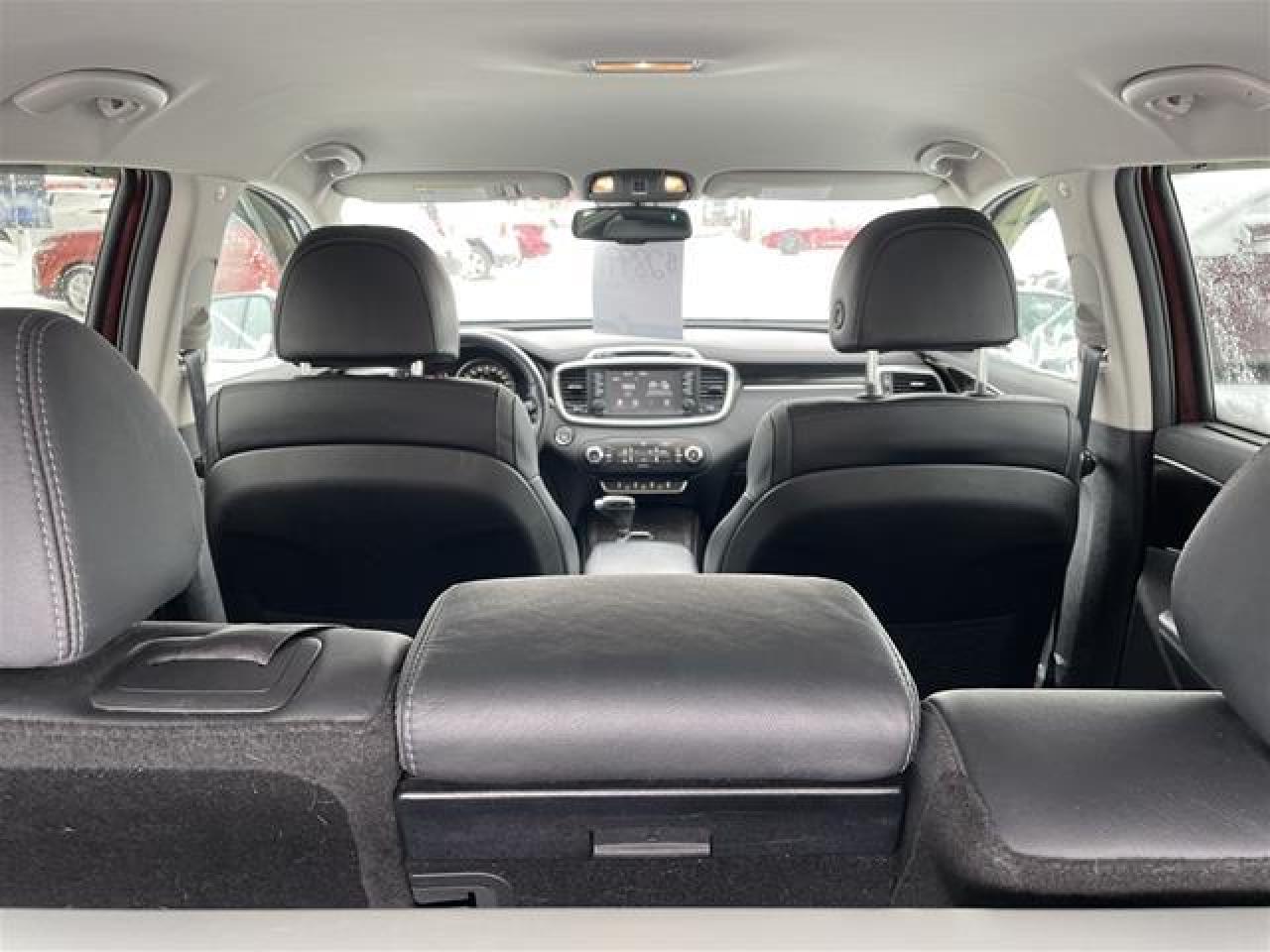 2018 Kia Sorento EX Turbo Photo4