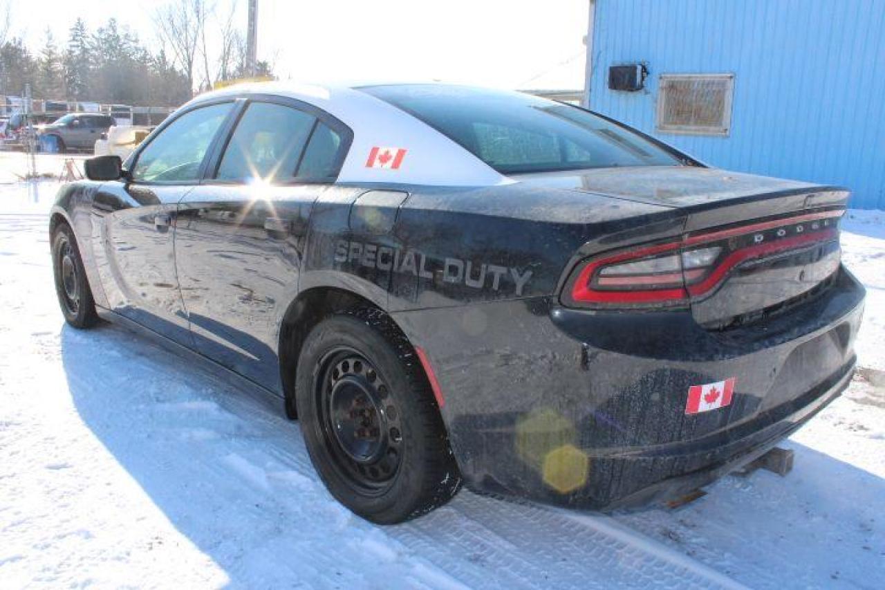 2016 Dodge Charger  Photo3