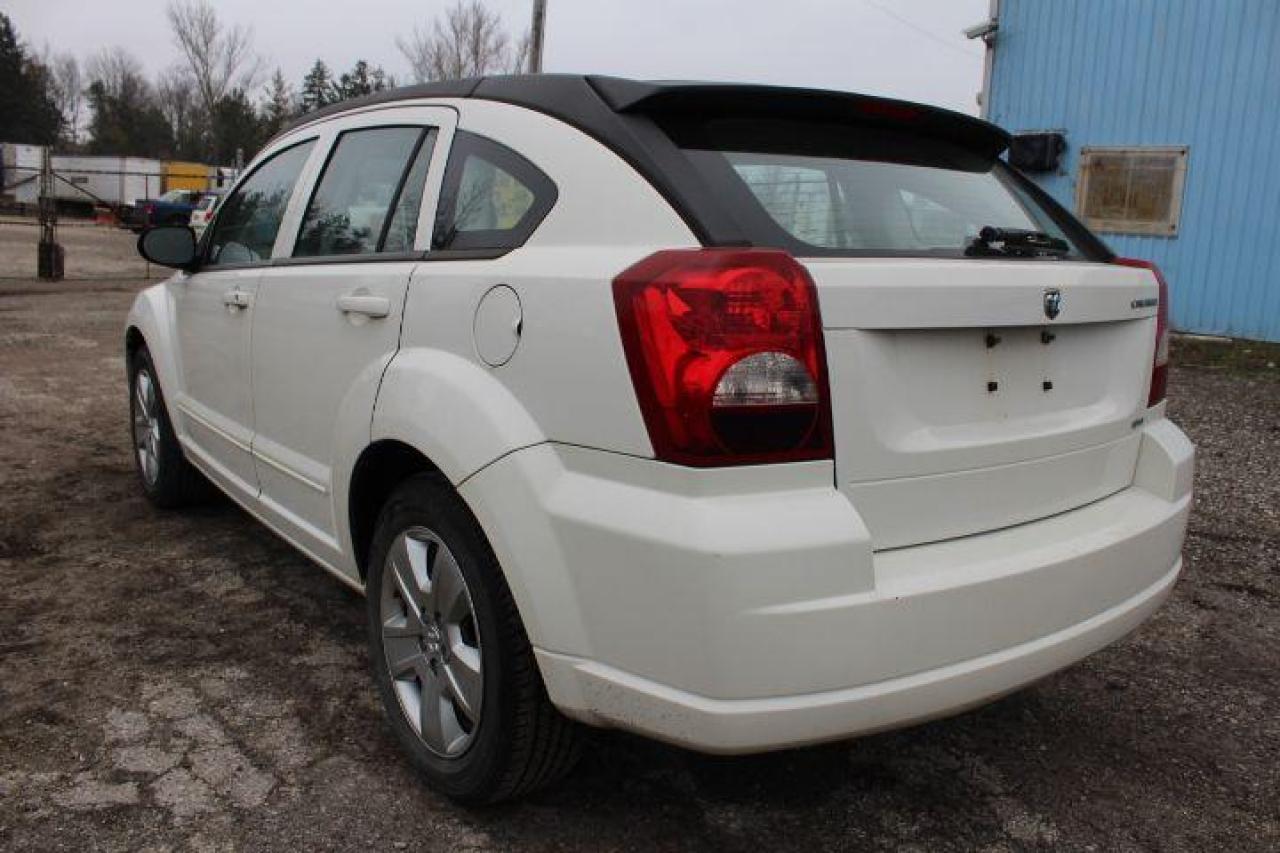 2009 Dodge Caliber  Photo3