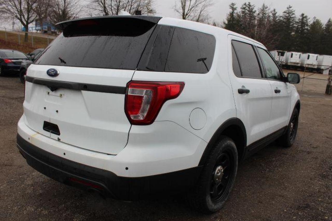 2016 Ford Police Interceptor Utility  Photo2