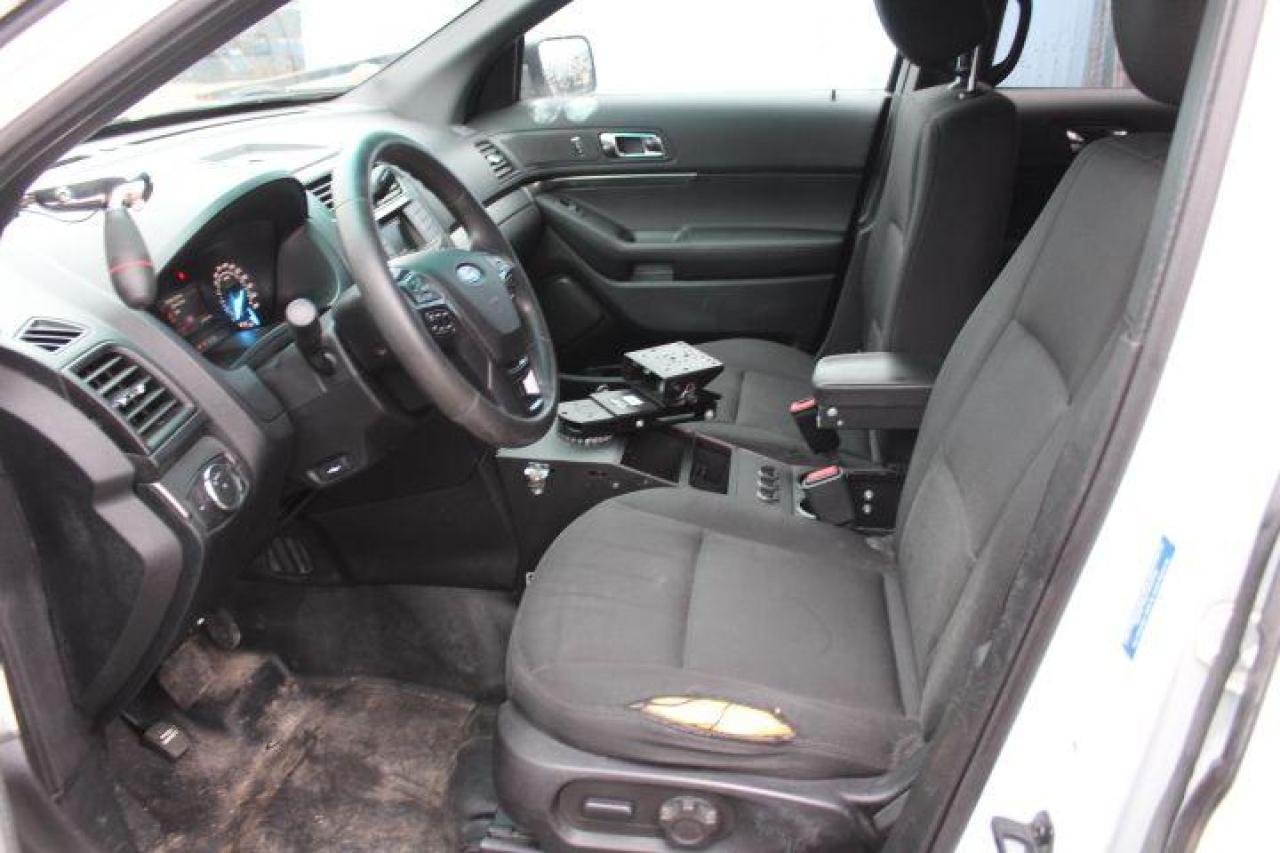 2016 Ford Police Interceptor Utility  Photo4