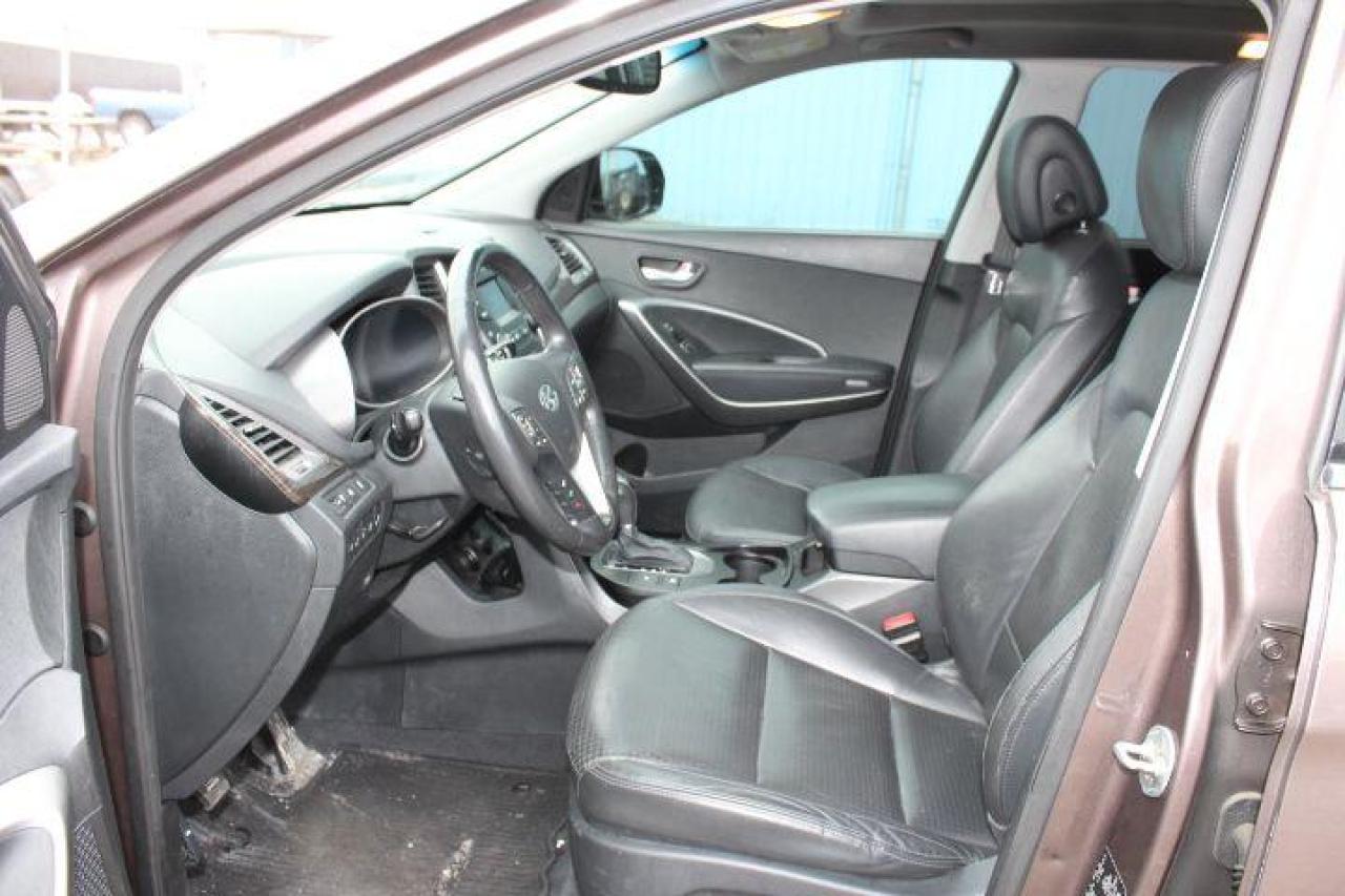 2014 Hyundai Santa Fe XL  Photo4