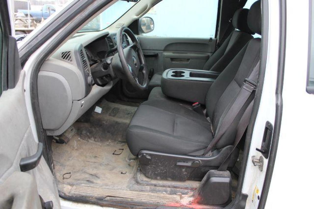 2013 Chevrolet Silverado 1500  Photo4