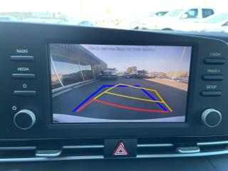 2022 Hyundai Elantra Preferred AUTO NO ACCIDENT BLIND SPOT LANE KEEP - Photo #4