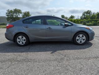 2016 Kia Forte LX / Manual / Clean CARFAX - Photo #6