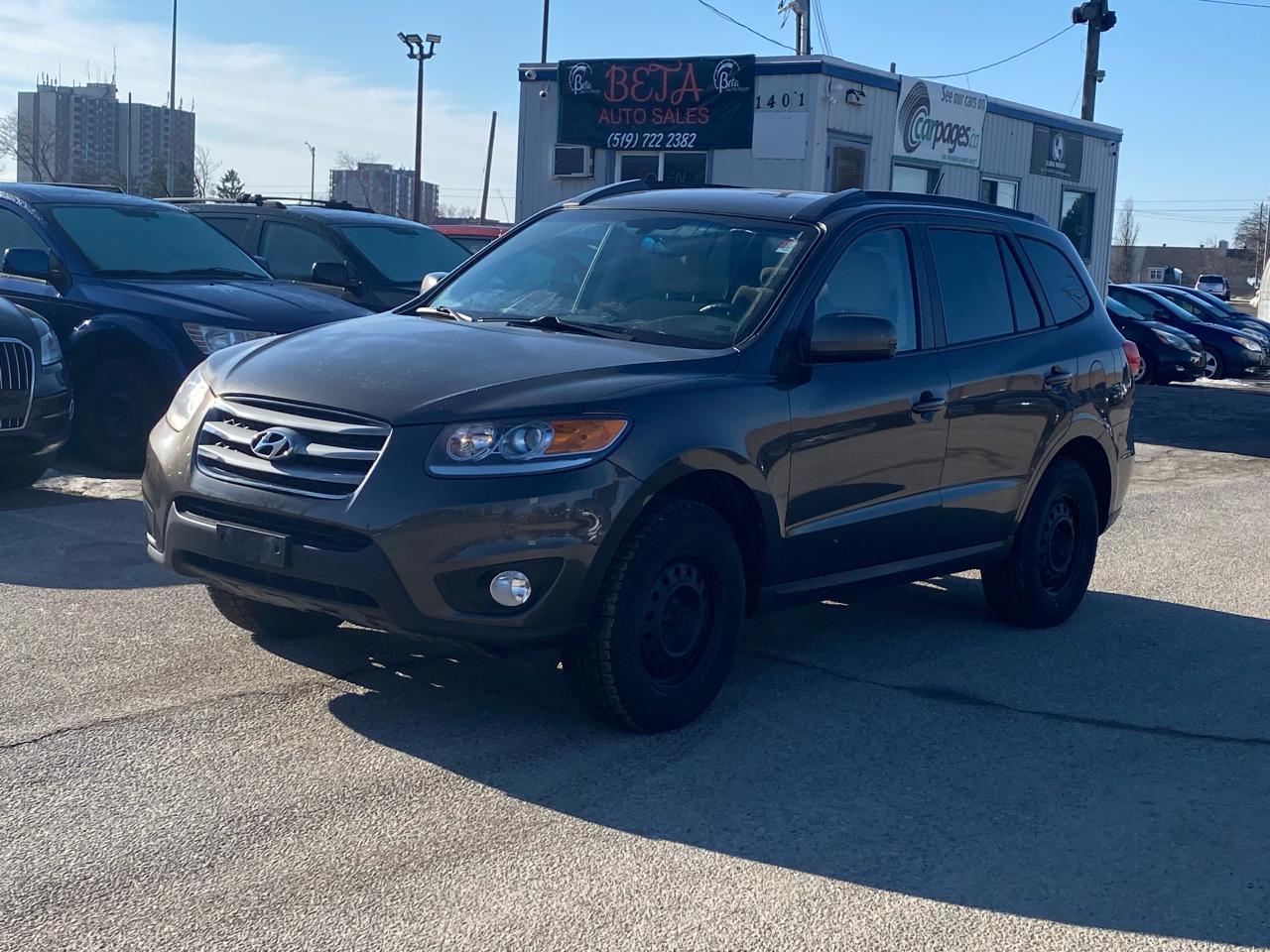 Used 2012 Hyundai Santa Fe GL for sale in Kitchener, ON