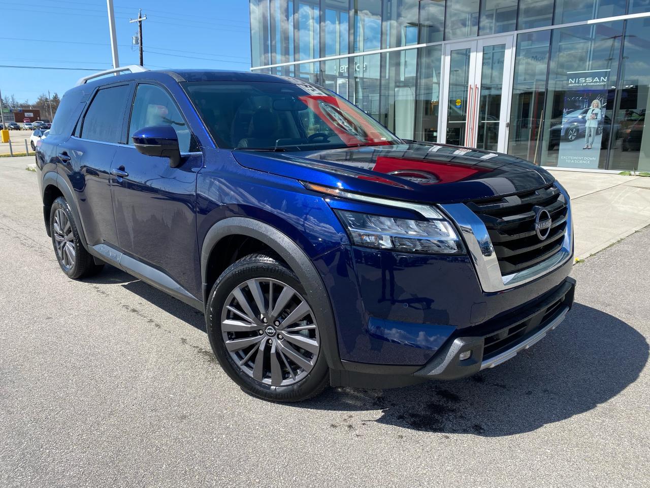 2022 Nissan Pathfinder SL PREMIUM PREMIUM PACKAGE