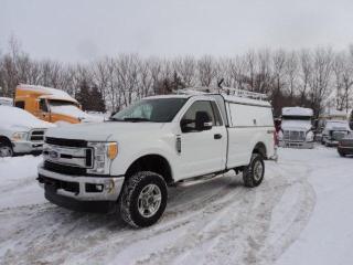 Used 2017 Ford F-250 Super Duty SRW With ARE service cap 4x4 for sale in Winnipeg, MB