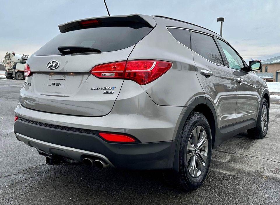 2014 Hyundai Santa Fe Safety Certified- 4 cylinder ( AWD ) - Photo #6