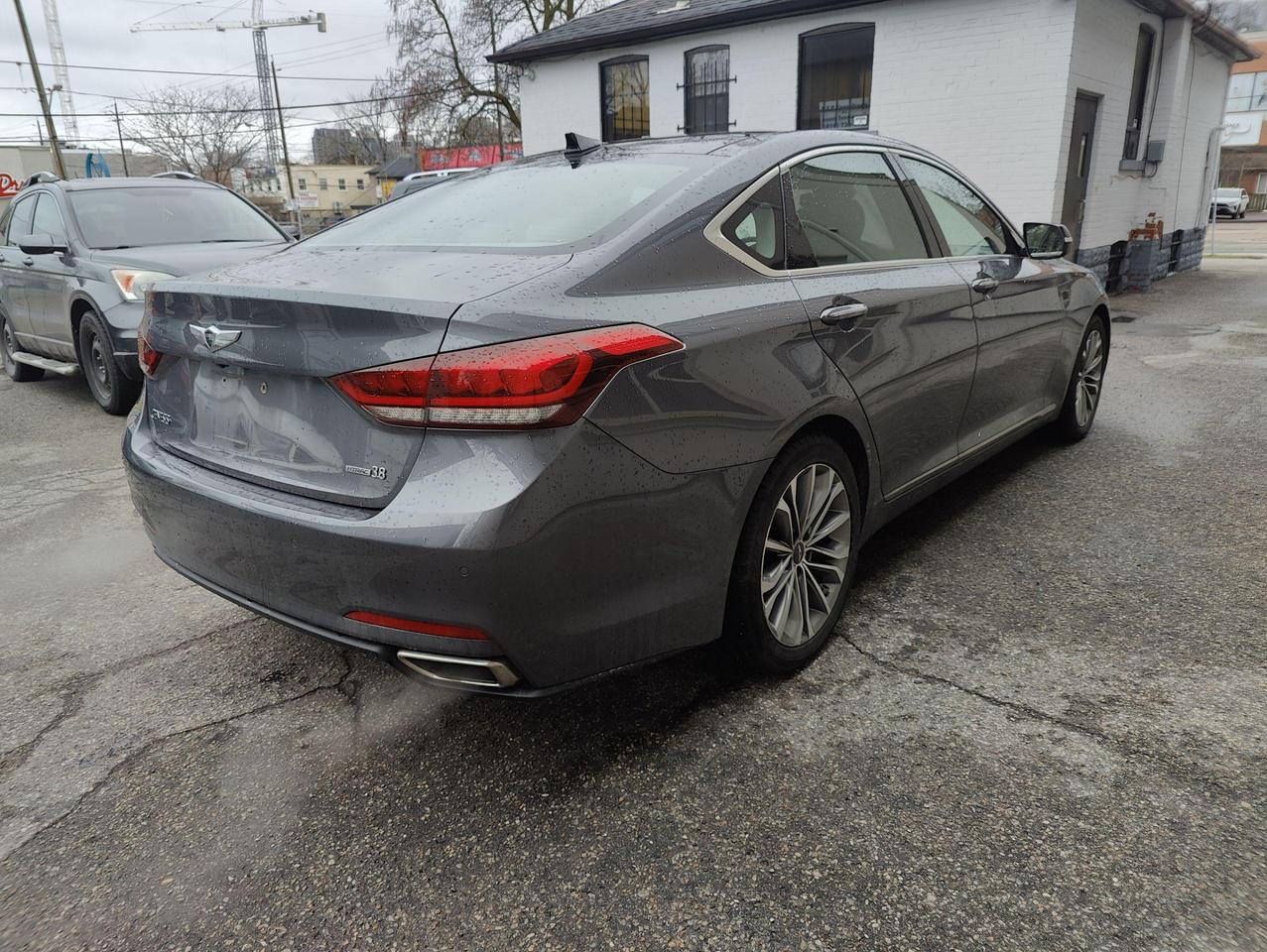2015 Hyundai Genesis Luxury Package! Nav! Cooled Seats! Photo