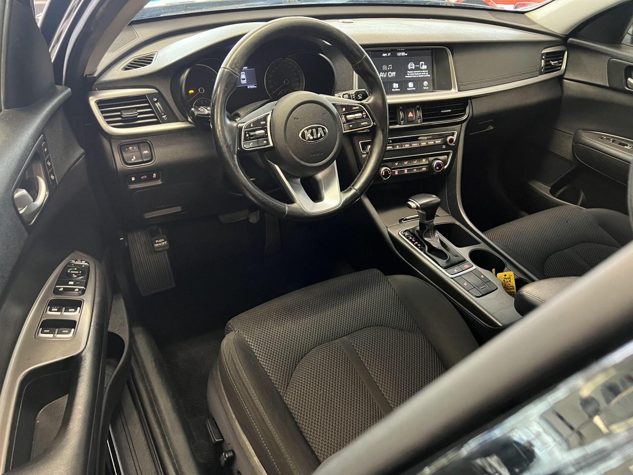 2019 Kia Optima LX+CAM+NewBrakes+ApplePlay+Blind Spot+CLEAN CARFAX Photo81