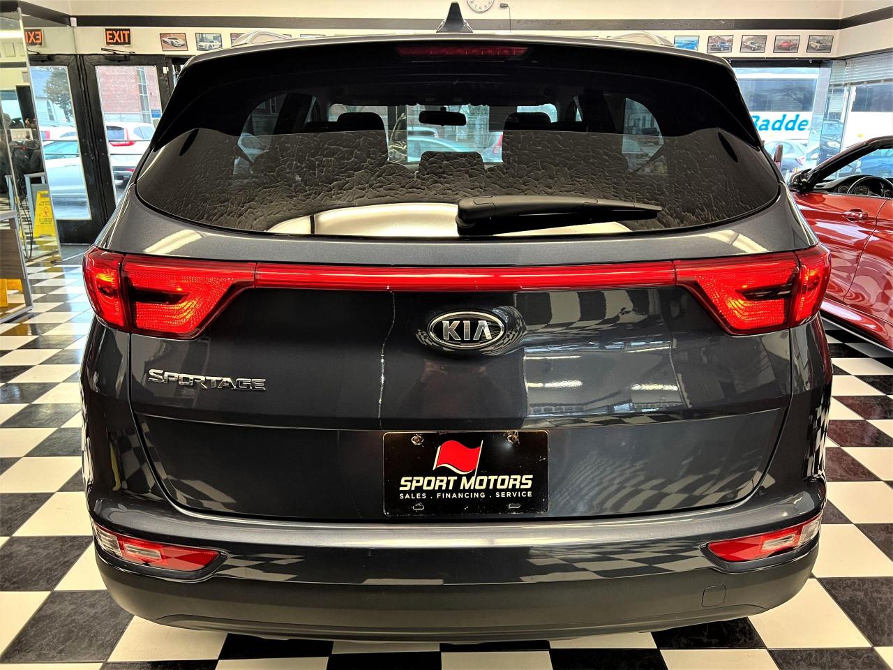 2019 Kia Sportage LX AWD+Camera+Heated Seats+New Tires+CLEAN CARFAX Photo3