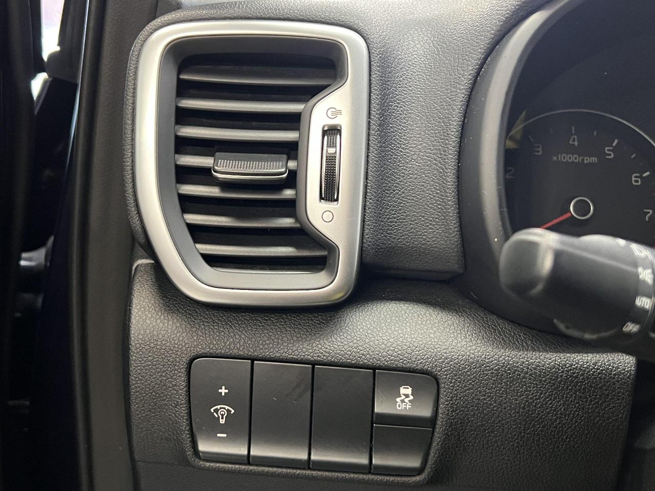 2019 Kia Sportage LX AWD+Camera+Heated Seats+New Tires+CLEAN CARFAX - Photo #48