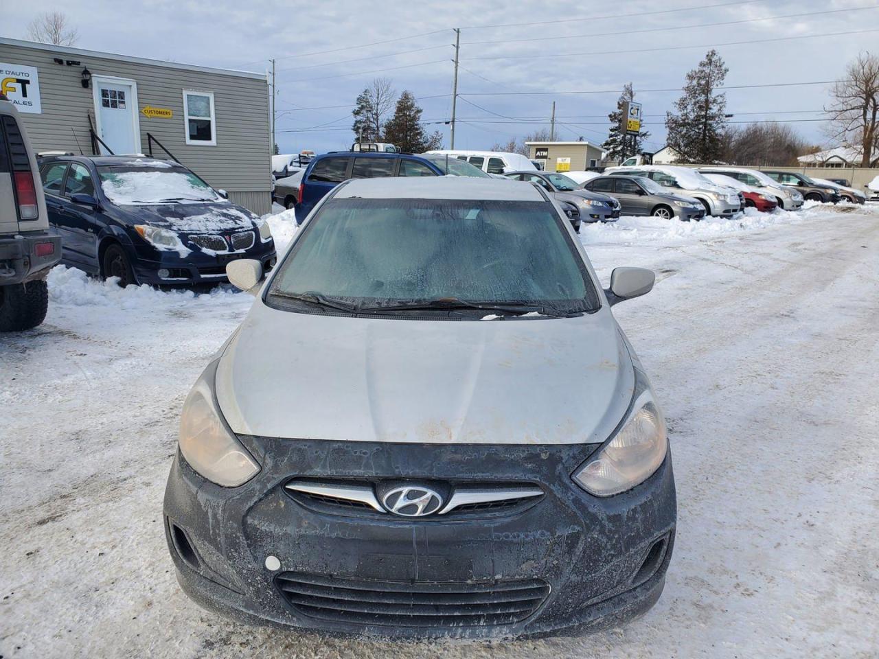 2013 Hyundai Accent GS 5-Door - Photo #1