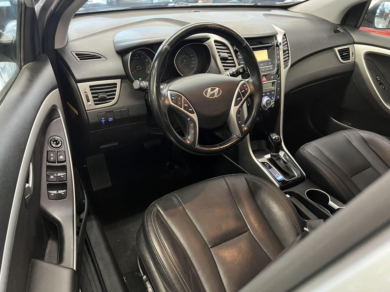 2014 Hyundai Elantra GT GT Hatchback+Leather+Panoramic Roof+CLEAN CARFAX Photo18