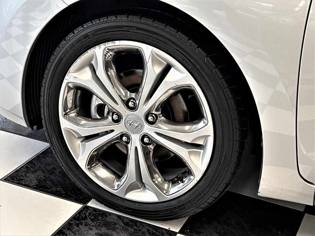 2014 Hyundai Elantra GT GT Hatchback+Leather+Panoramic Roof+CLEAN CARFAX - Photo #42