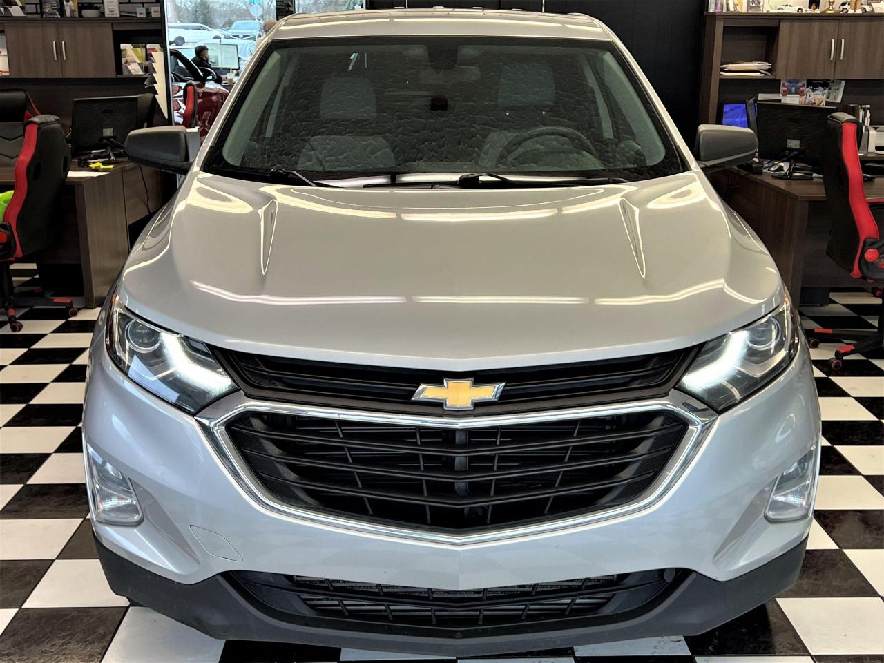 2018 Chevrolet Equinox LS+ApplePlay+Camera+Remote Start+CLEAN CARFAX Photo66