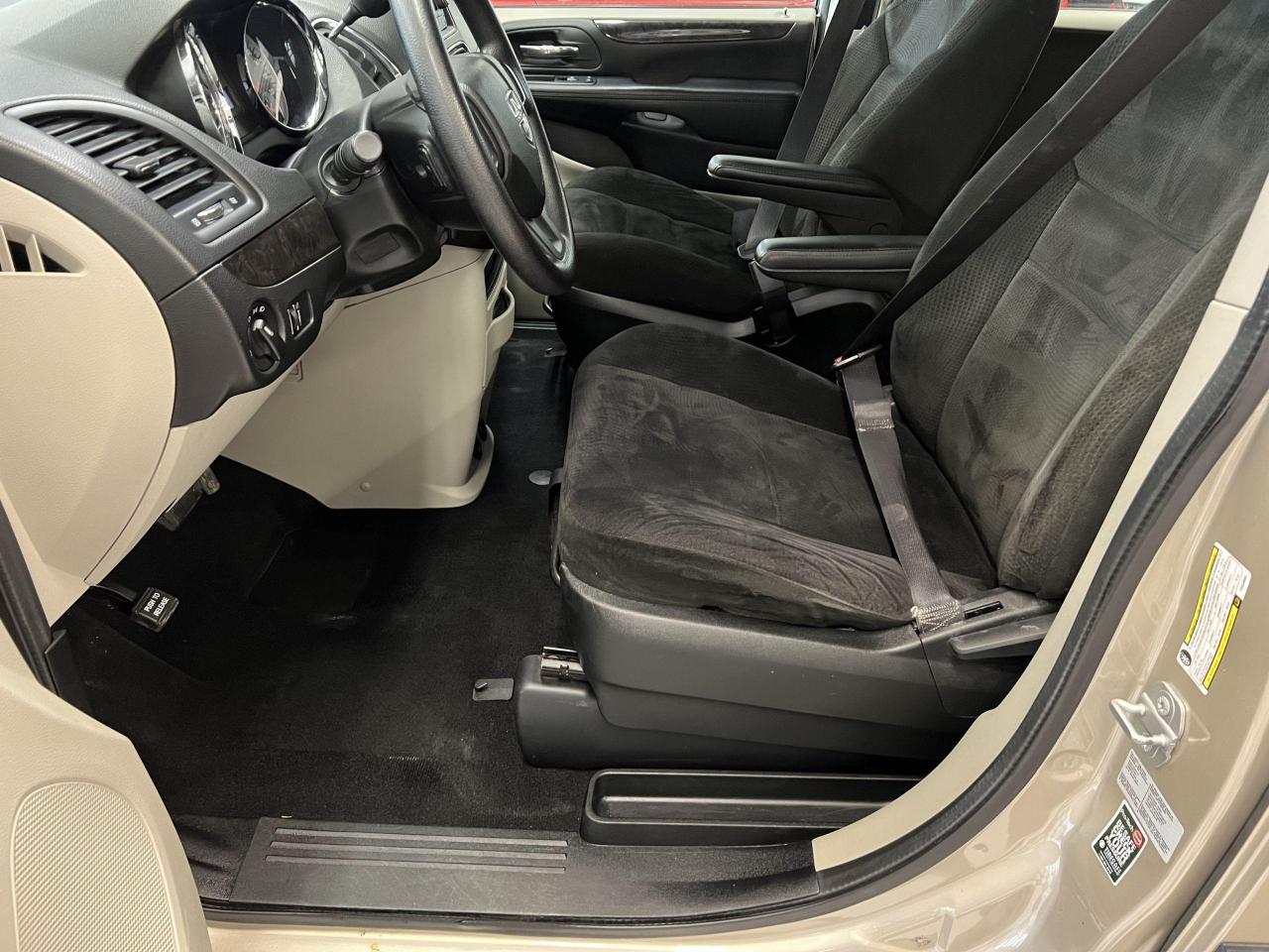 2015 Dodge Grand Caravan CVP+Remote Start+7 Passenger+A/C - Photo #17