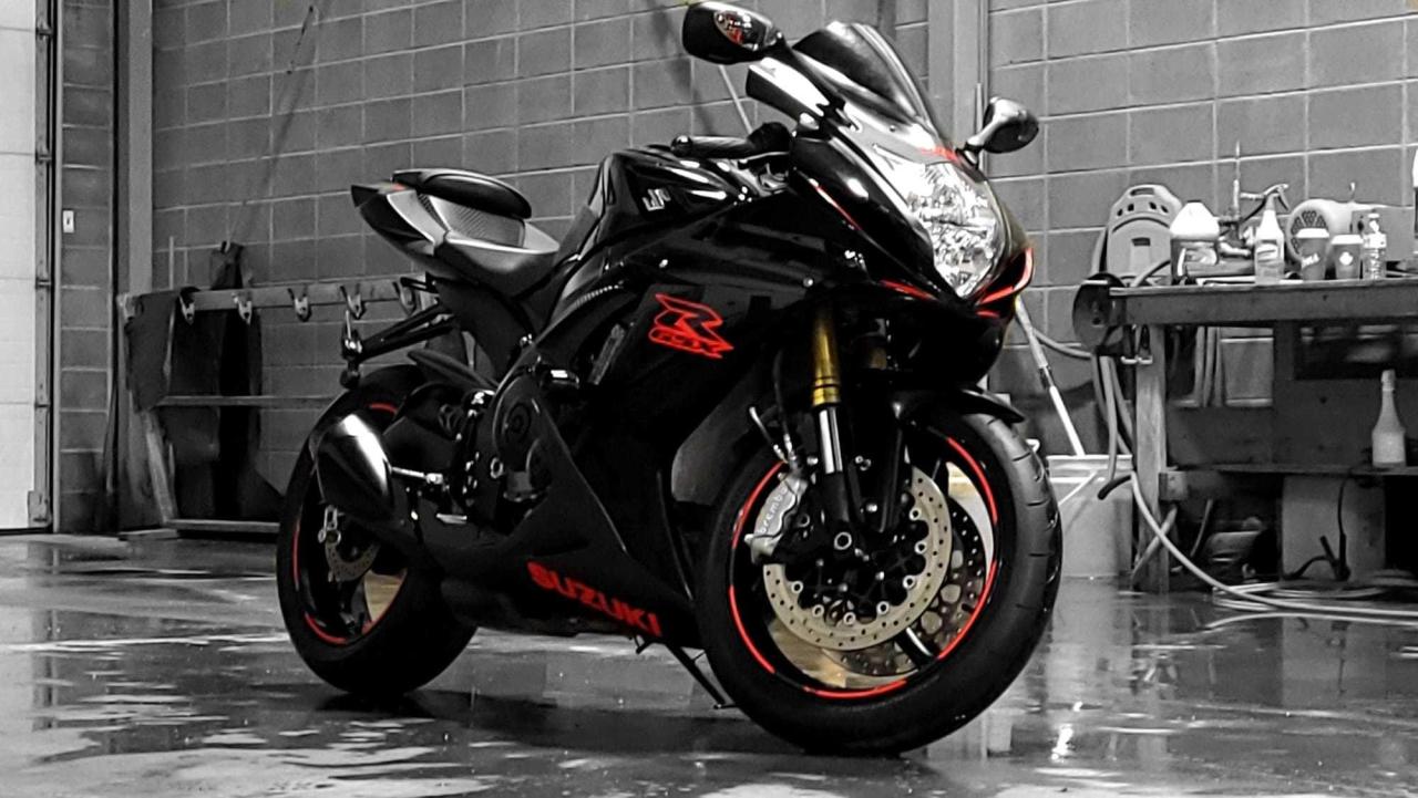 Used 2019 Suzuki GSXR750 Sport | $0 DOWN, EVERYONE APPROVED! for sale in Calgary, AB