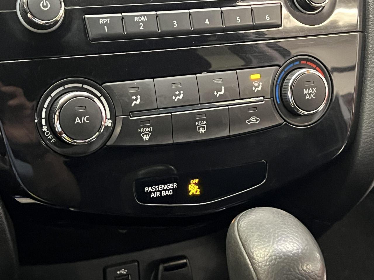 2016 Nissan Rogue SV+New Tires & Brakes+Camera+Bluetooth+A/C - Photo #30