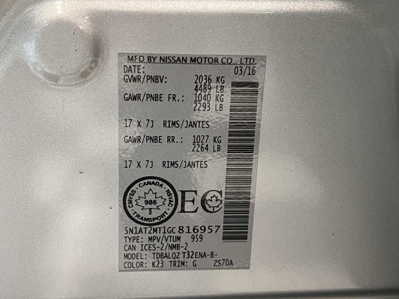 2016 Nissan Rogue SV+New Tires & Brakes+Camera+Bluetooth+A/C - Photo #37