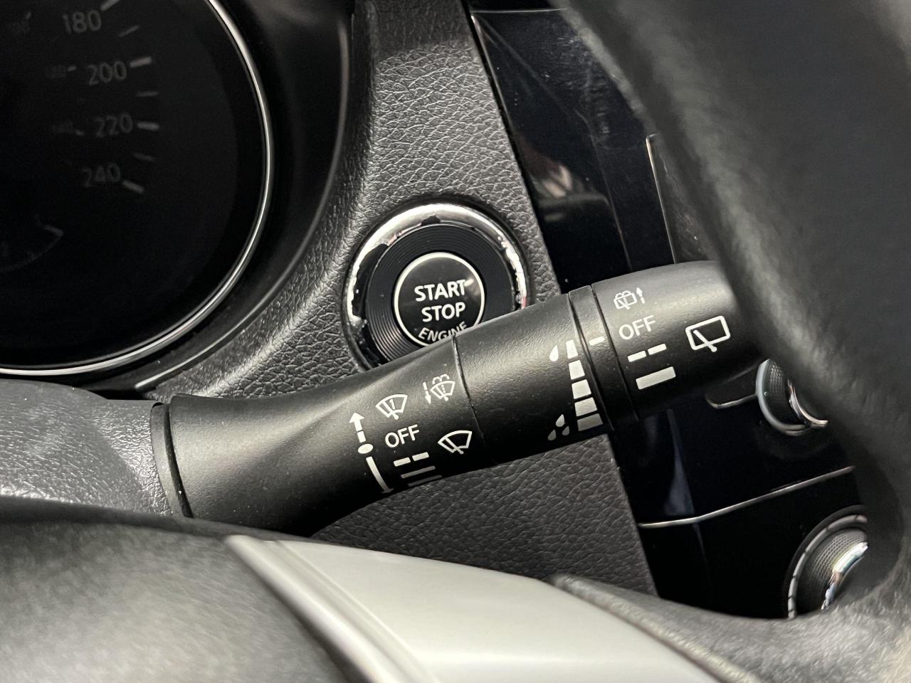 2016 Nissan Rogue SV+New Tires & Brakes+Camera+Bluetooth+A/C - Photo #42