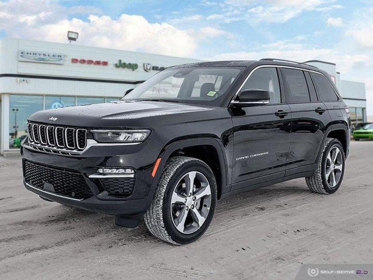 New 2023 Jeep Grand Cherokee Limited for sale in Saskatoon, SK