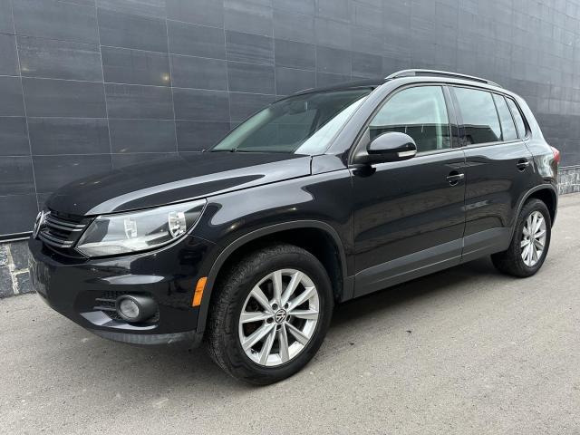 2012 Volkswagen Tiguan SE 4Motion Leather-Pano-Certified and Serviced