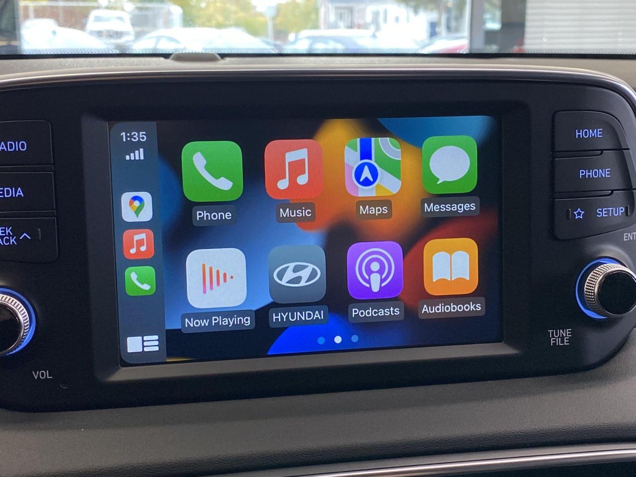 2019 Hyundai Santa Fe Essential AWD+ApplePlay+Camera+CLEAN CARFAX - Photo #27