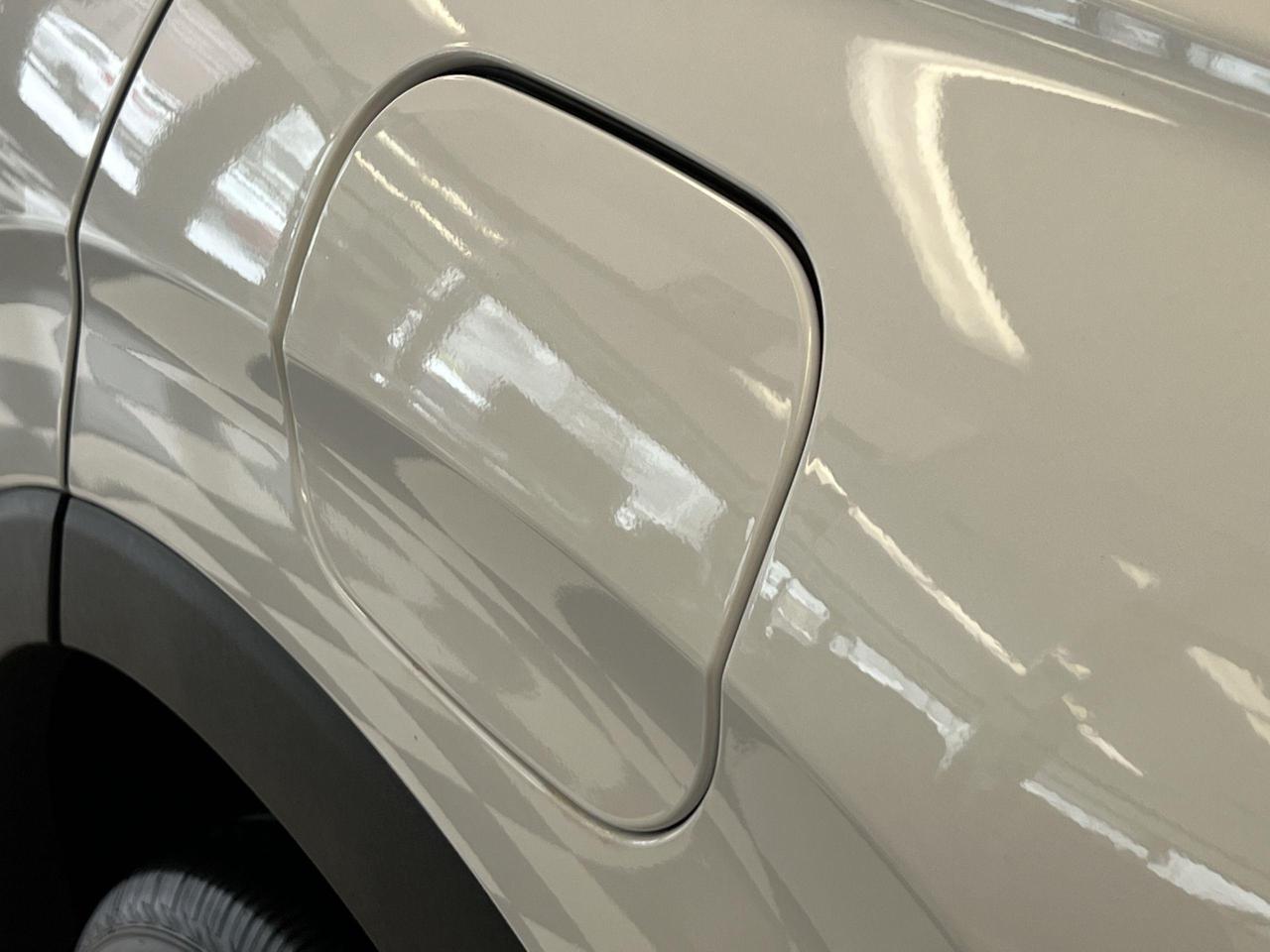 2019 Hyundai Santa Fe Essential AWD+ApplePlay+Camera+CLEAN CARFAX - Photo #56