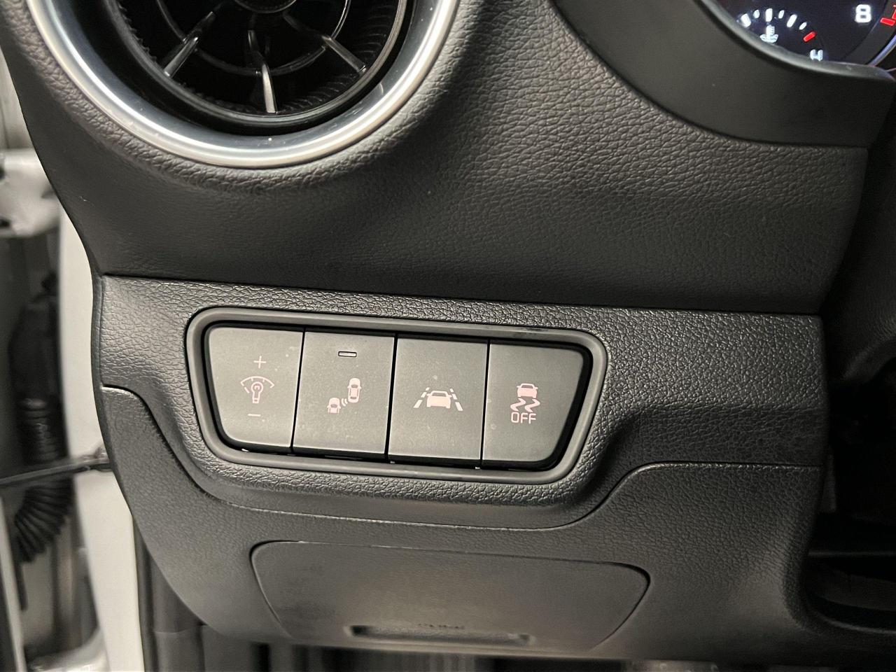 2020 Kia Forte EX+Alloys+LaneKeep+BlindSpot+ApplePlay+CleanCarfax Photo43