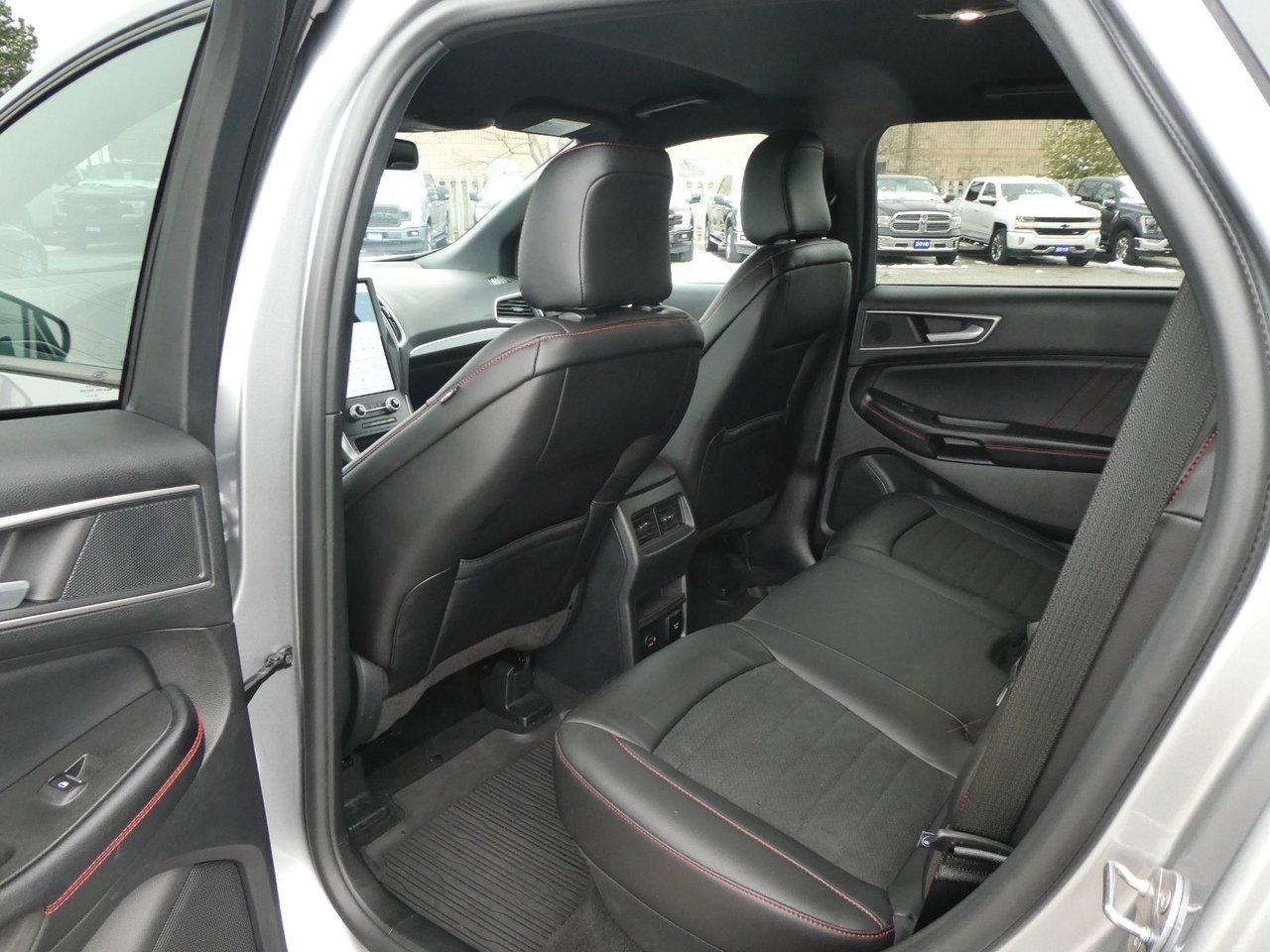2022 Ford Edge ST Line Photo