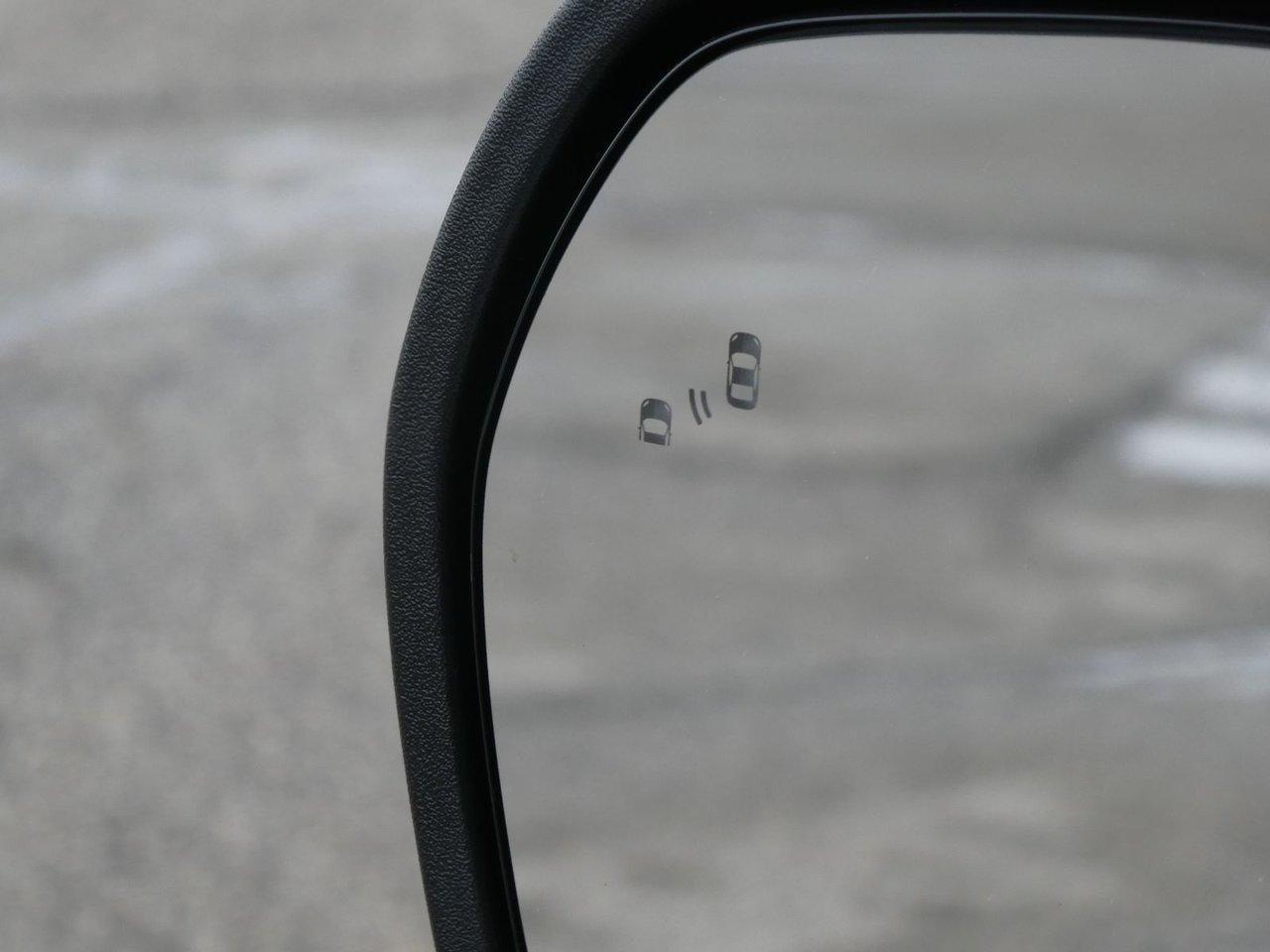 2022 Ford Edge ST Line Photo