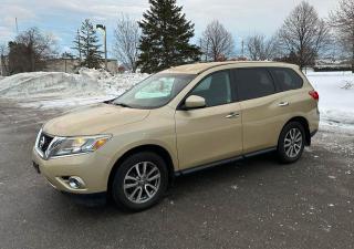 Used 2013 Nissan Pathfinder 7 Seats ( 4x4 ) for sale in Gloucester, ON