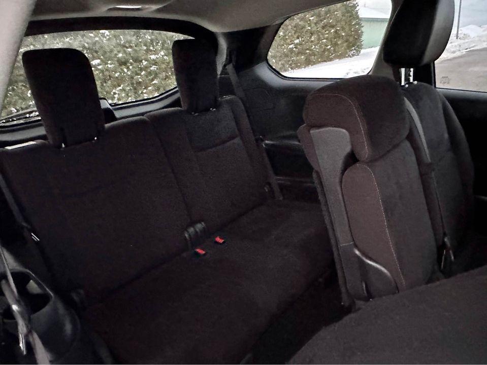 2013 Nissan Pathfinder 7 Seats ( 4x4 ) - Photo #13