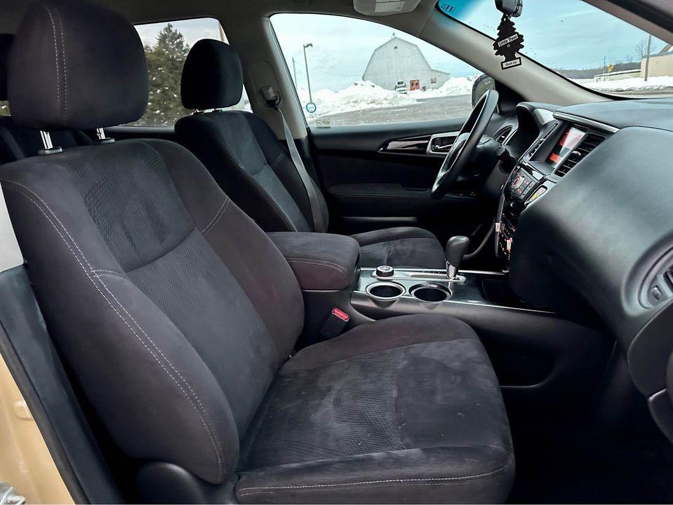 2013 Nissan Pathfinder 7 Seats ( 4x4 ) - Photo #15